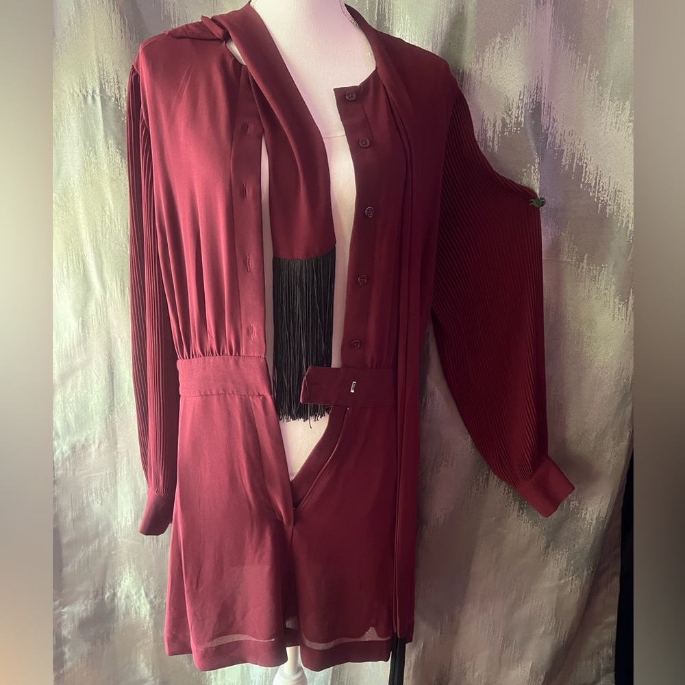Michael Kors Beautiful burgundy color jumpsuit with cute design. Very cute S10 - Picture 13 of 14
